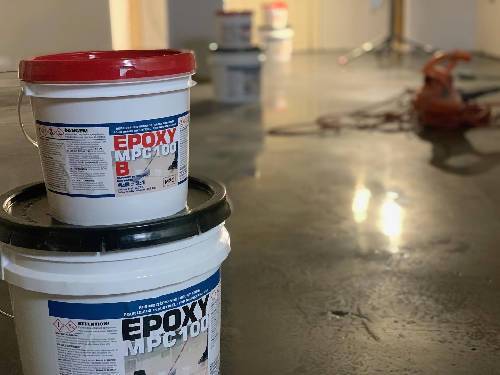 Clear Epoxy Resin Coating for Floors & Counter Tops, 100% Solids, Self Leveling