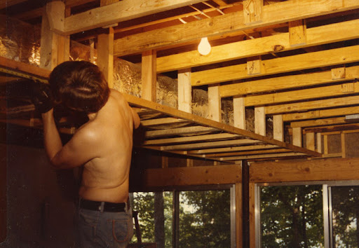 can you use 2x4 for deck joists