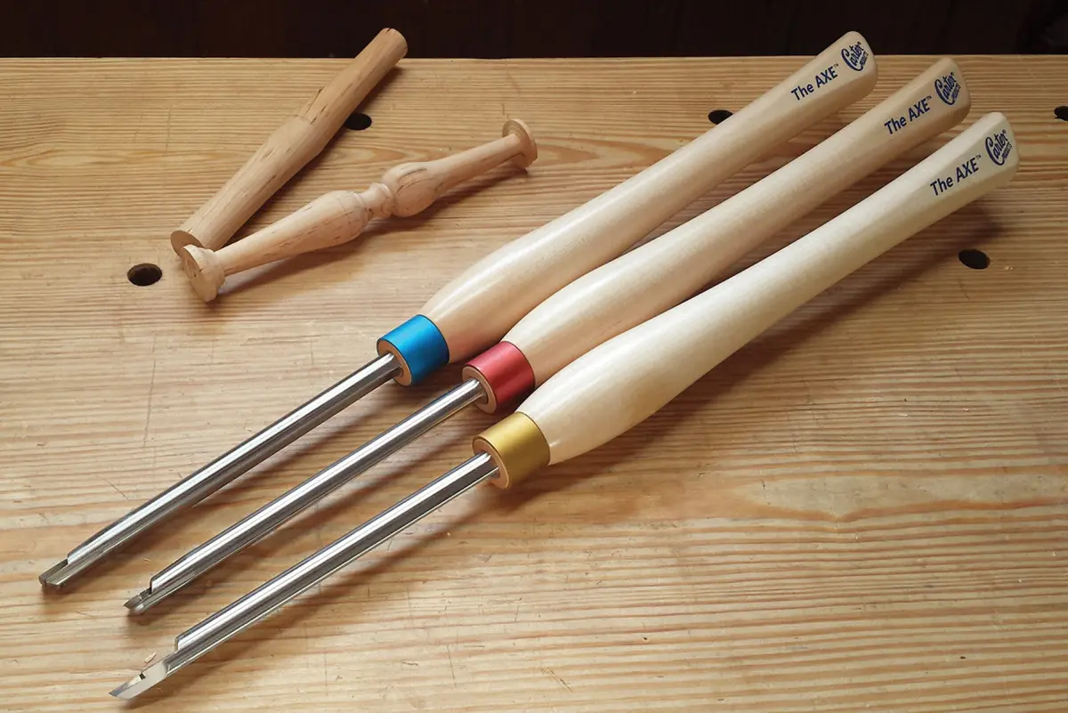 Carbide tools for turning on wooden bench